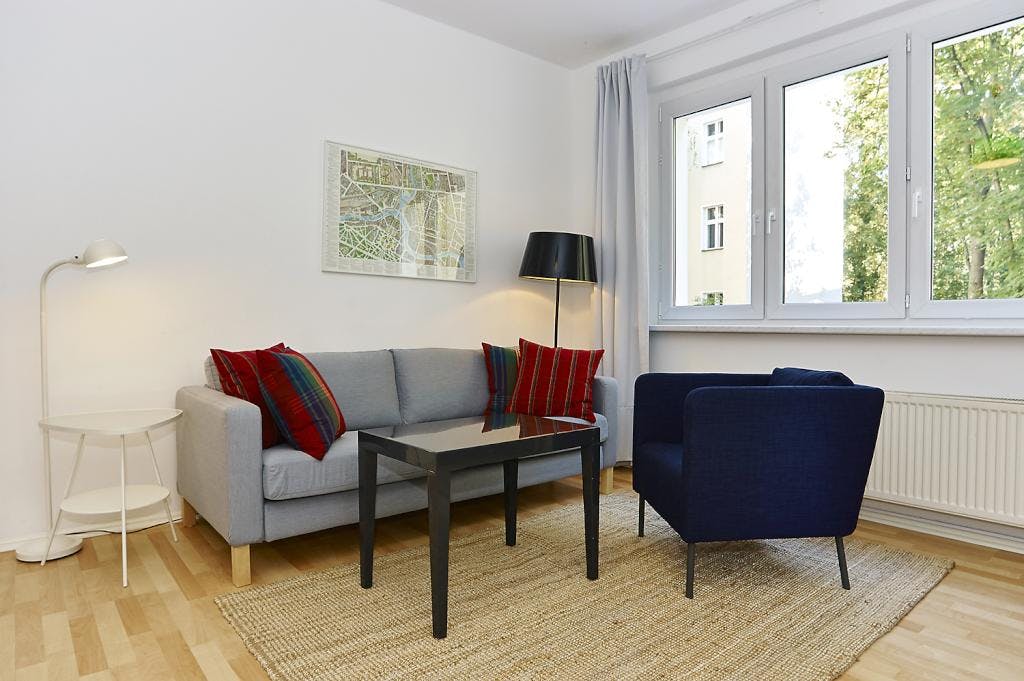 Apartment for rent for €1,980 per month in Berlin, Krefelder Straße