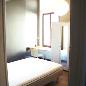 Private room for rent for €695 per month in Brussels, T'Kintstraat