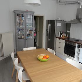 Private room for rent for €695 per month in Brussels, Rue Stevin