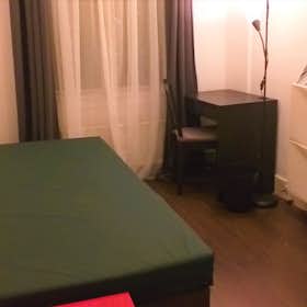 Privé kamer for rent for € 750 per month in Voorburg, Heeswijkstraat