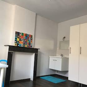 Private room for rent for €375 per month in Leuven, Tervuursesteenweg