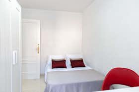 Cameră privată de închiriat pentru 315 EUR pe lună în Alicante, Calle del Doctor Bergez