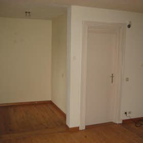 私人房间 正在以 €600 的月租出租，其位于 Mortsel, Amedeus Stockmanslei