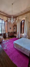 Chambre privée à louer pour 549 €/mois à Siena, Viale Don Giovanni Minzoni