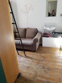 Privé kamer te huur voor € 295 per maand in Antwerpen, Oudesteenweg
