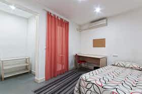 Приватна кімната за оренду для 320 EUR на місяць у Alicante, Calle Pozo