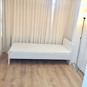 WG-Zimmer for rent for 600 € per month in Hilversum, Media Park Blvd