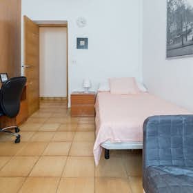 Private room for rent for €275 per month in Valencia, Carrer d'Eduard Boscà