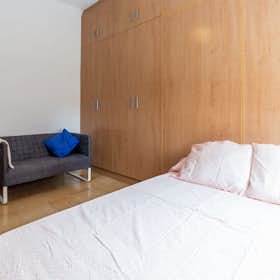 Private room for rent for €300 per month in Valencia, Carrer d'Eduard Boscà