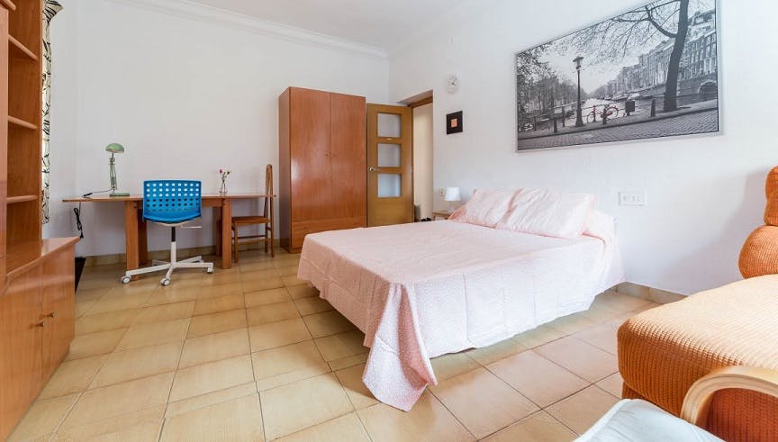 Carrer d'Eduard Boscà, Valencia preview