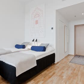 WG-Zimmer for rent for 1.950 € per month in Turku, Michailowinkatu