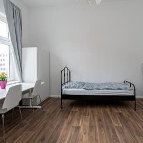Mehrbettzimmer for rent for 450 € per month in Berlin, Potsdamer Straße