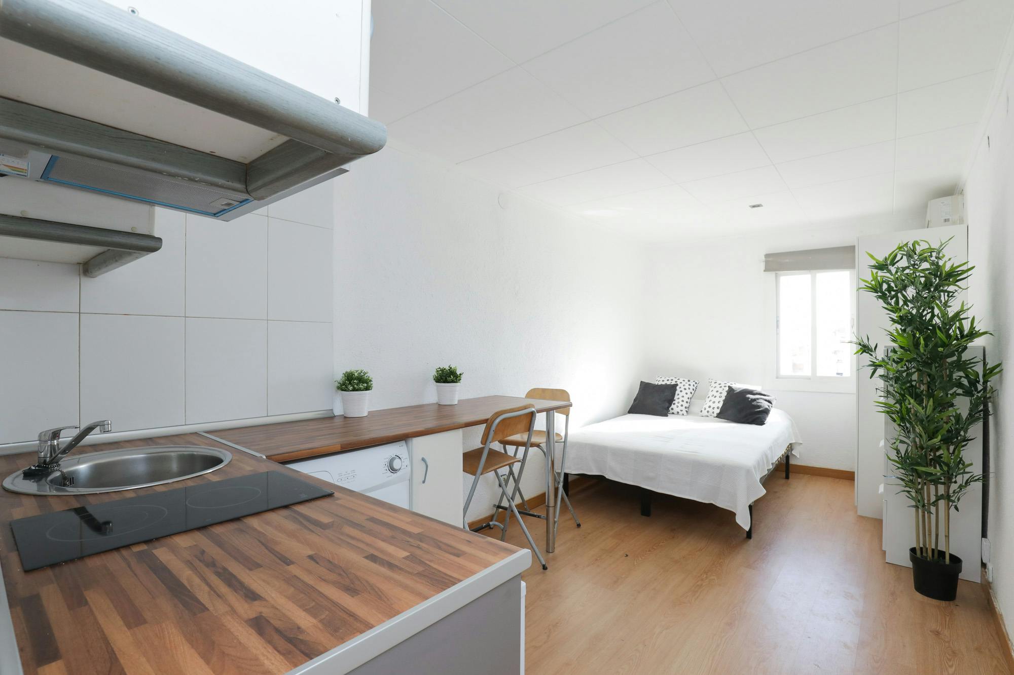 Estudio  en alquiler por 779 € al mes en Barcelona, Carrer de Sant Bartomeu
