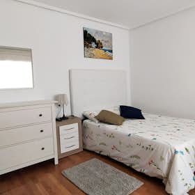 Приватна кімната за оренду для 360 EUR на місяць у Oviedo, Plaza Paz