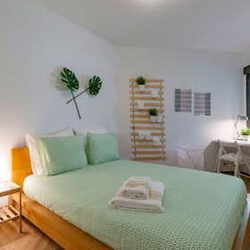 Apartment for rent for €1,600 per month in Madrid, Calle de Gaztambide
