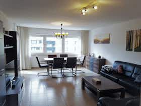 公寓 正在以 €2,150 的月租出租，其位于 Köln, Ignystraße