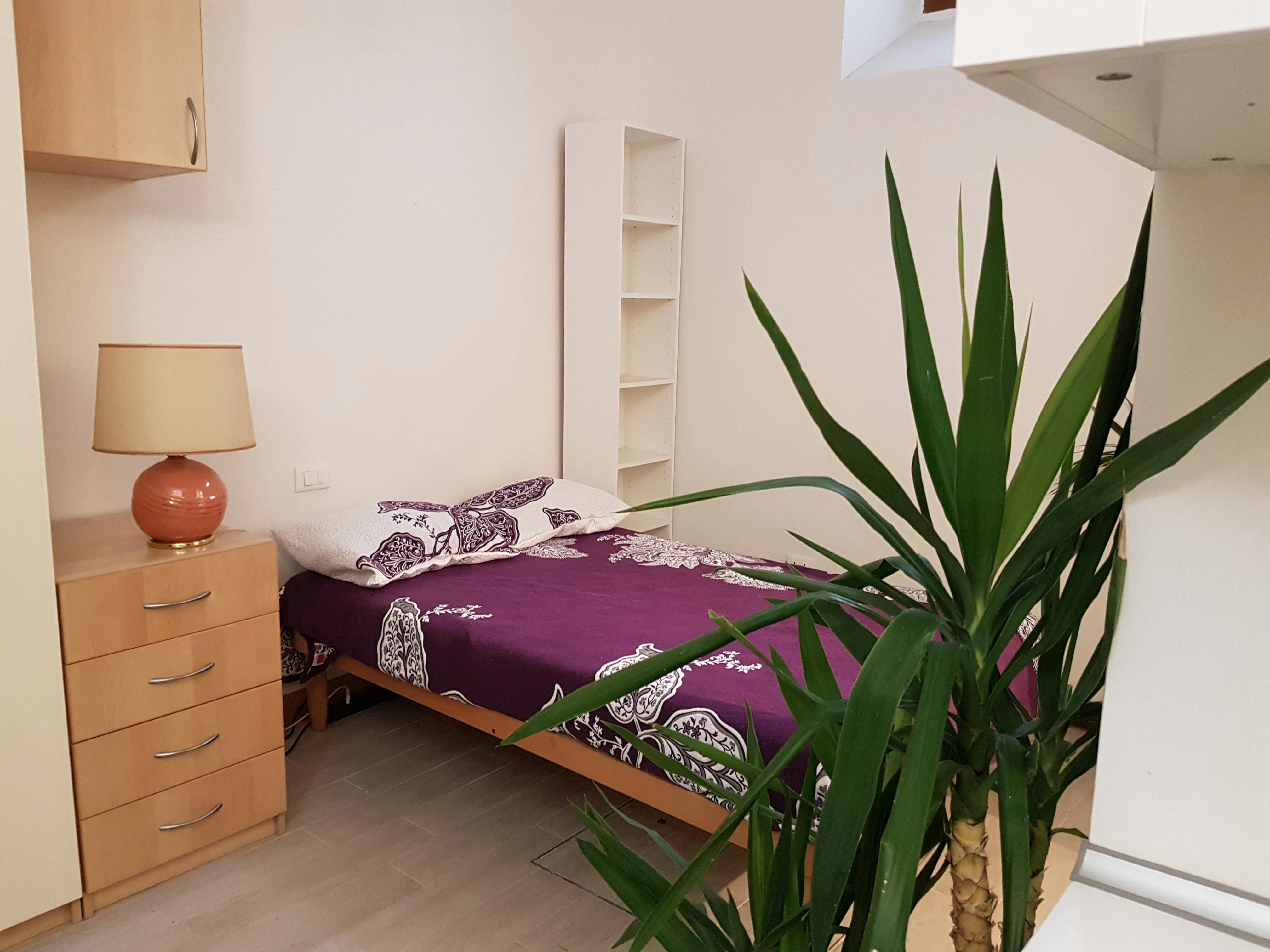 Studio for rent for €350 per month in Florence, Via Giovanni Fabbroni