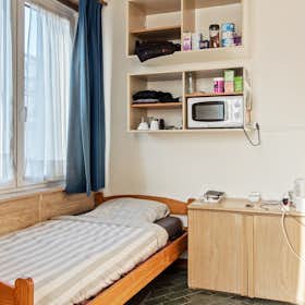 Habitación privada for rent for 455 € per month in Ixelles, Avenue de la Couronne