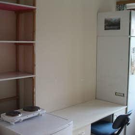 Private room for rent for €410 per month in Ixelles, Avenue de la Couronne