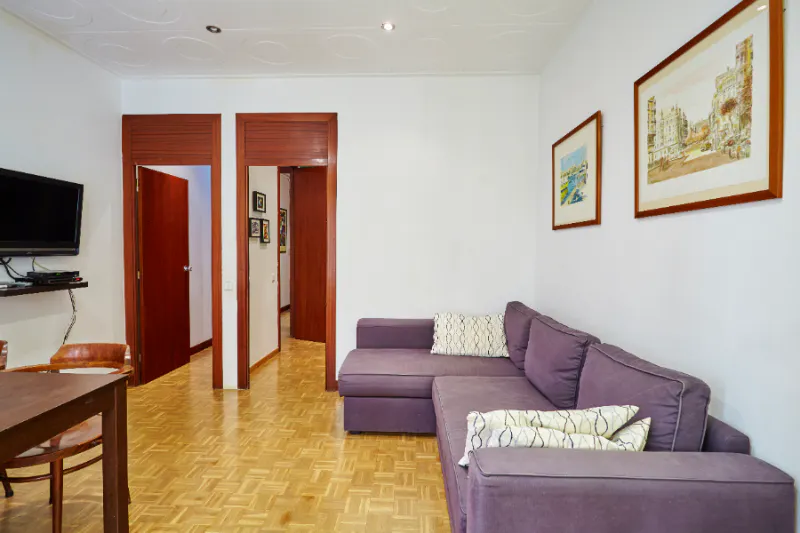 3-Bedroom Apartment in Carrer de Còrsega, Barcelona (684234) ROOM 2