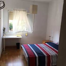 Private room for rent for €300 per month in Murcia, Plaza Santa María de Gracia