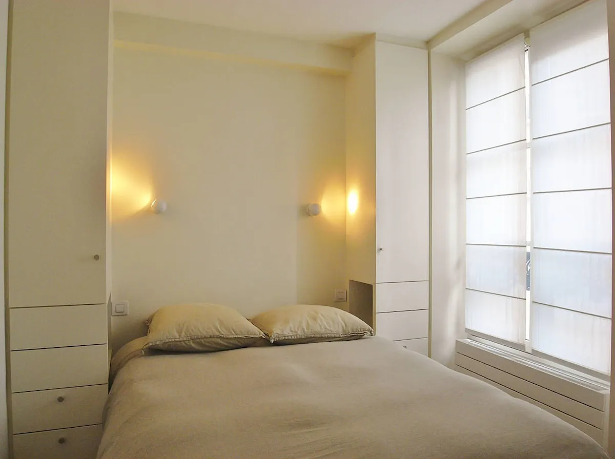 1-Bedroom Apartment in Rue d'Assas, Paris (688970) ROOM