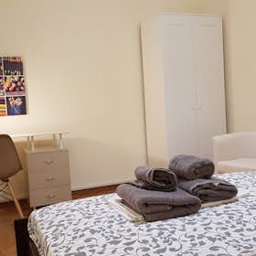 Private room for rent for €340 per month in Athens, Tinou