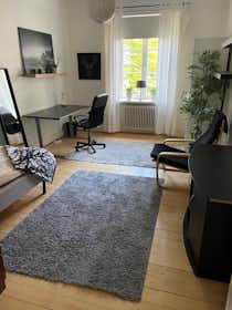Habitación privada en alquiler por 4900 SEK al mes en Malmö, Regementsgatan