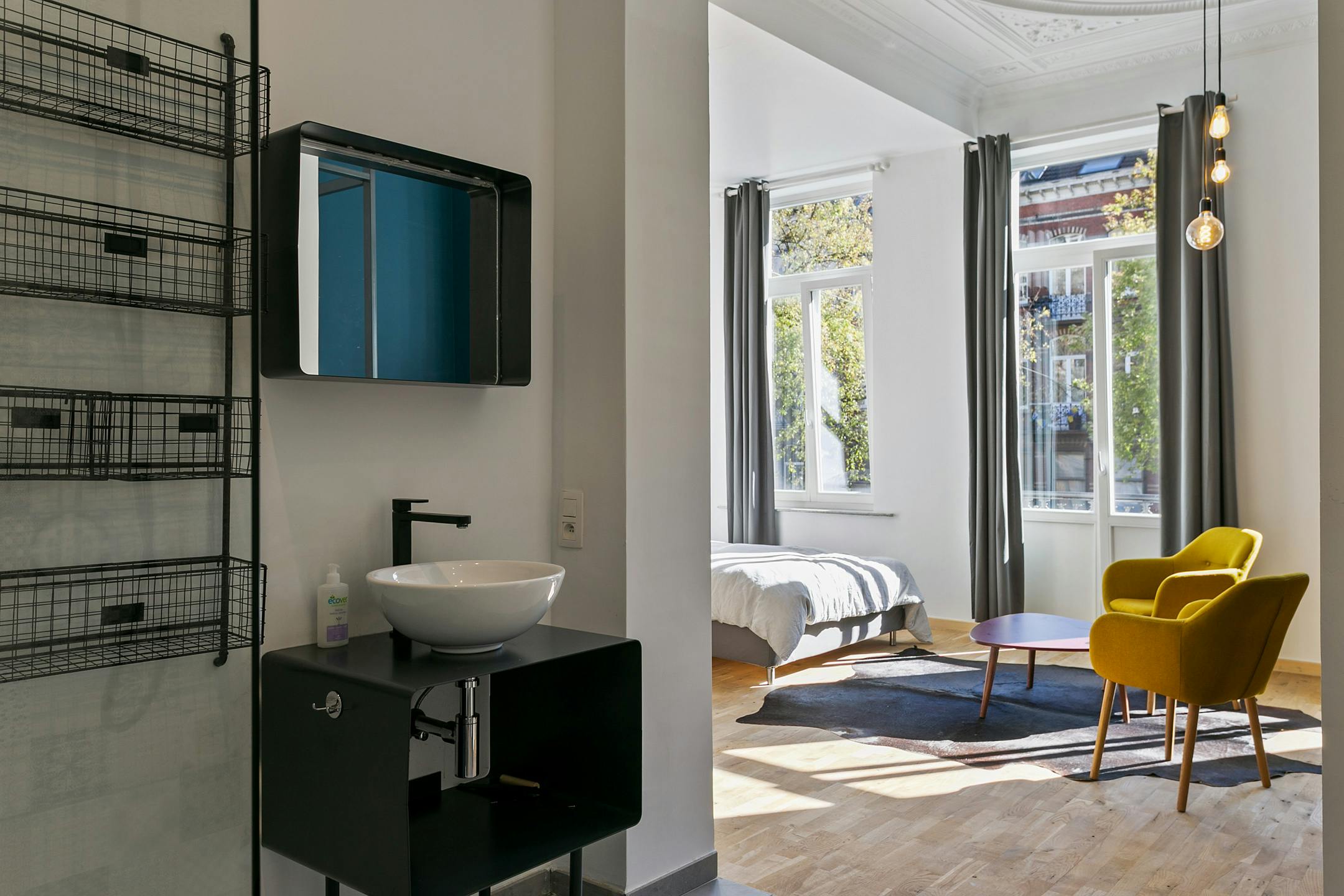 preview gallery tile