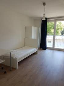 Private room for rent for €680 per month in Hamburg, Kieler Straße