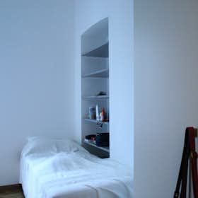 Private room for rent for €460 per month in Turin, Corso San Maurizio