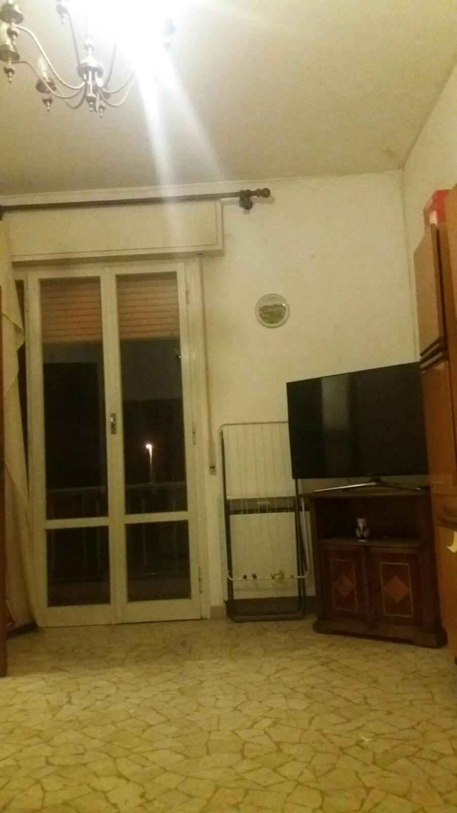 Double room Casalecchio Di Reno, 1 bed, 16m² — photo 8