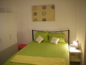 Privé kamer te huur voor € 235 per maand in Athens, Argiropoulou