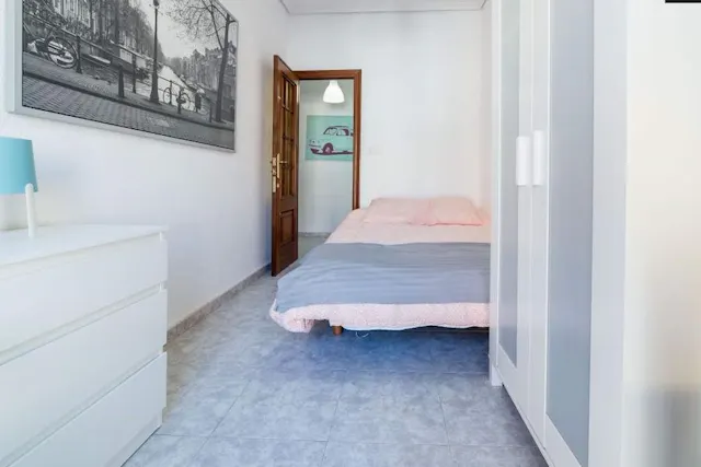 Private room in Carrer de Sagunt, Valencia (709896) room image 2