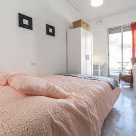 Private room for rent for €300 per month in Valencia, Carrer de Sagunt