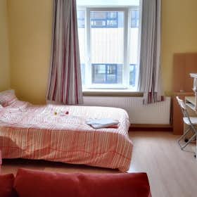 Private room for rent for €895 per month in Brussels, John Waterloo Wilsonstraat