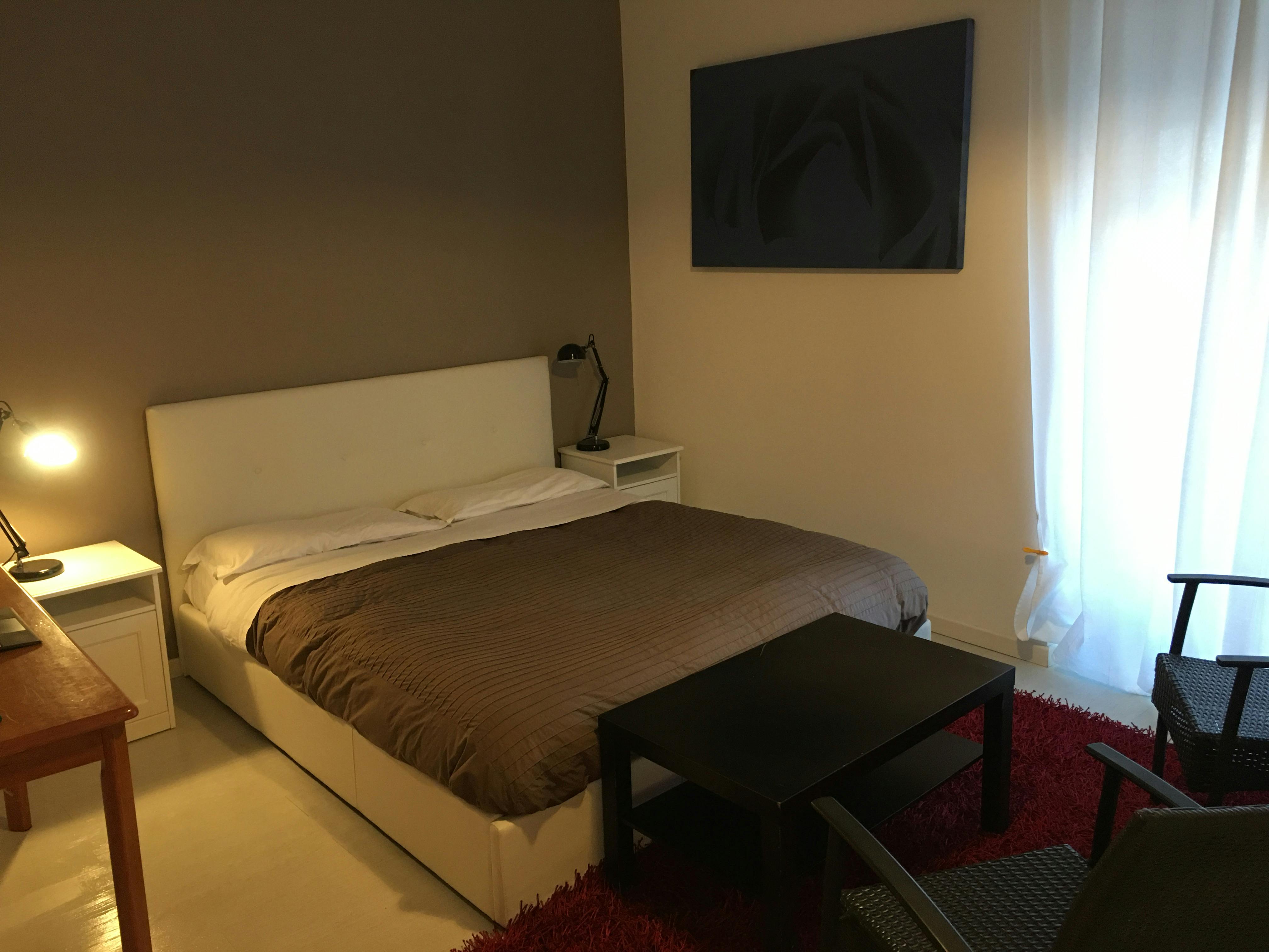 Приватна кімната за оренду для 400 EUR на місяць у Catania, Via Salvatore di Giacomo