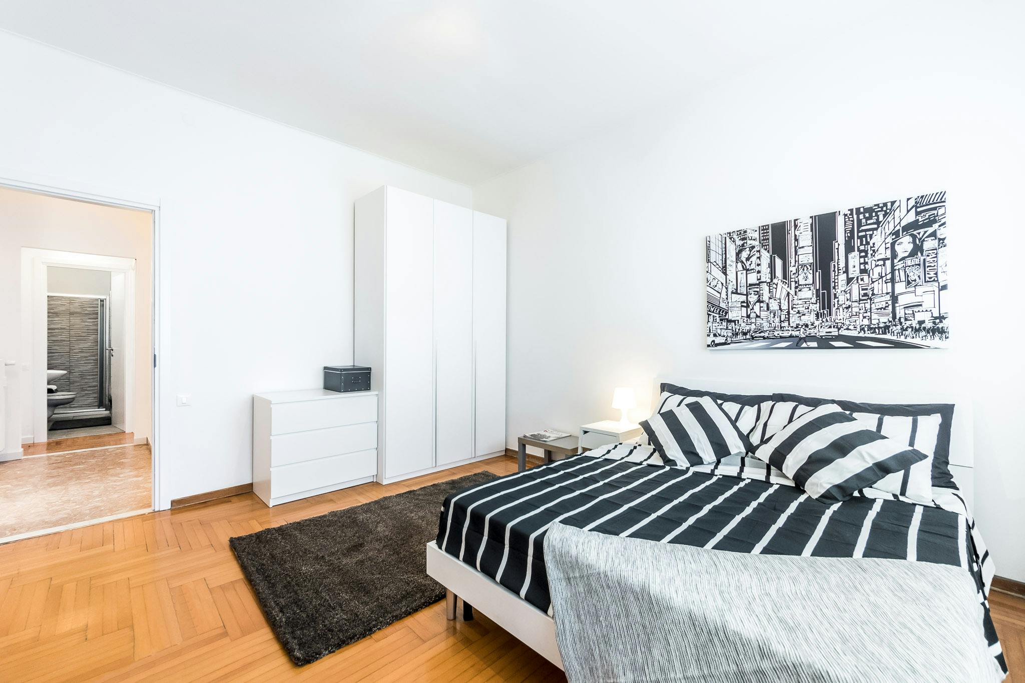 preview gallery tile