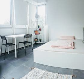 Квартира сдается в аренду за 750 € в месяц в Dortmund, Schwanenwall