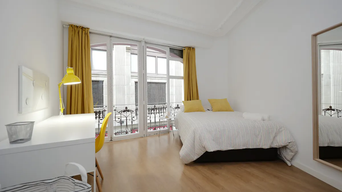 Private room in Carrer de Santa Anna, Barcelona (714149) ROOM