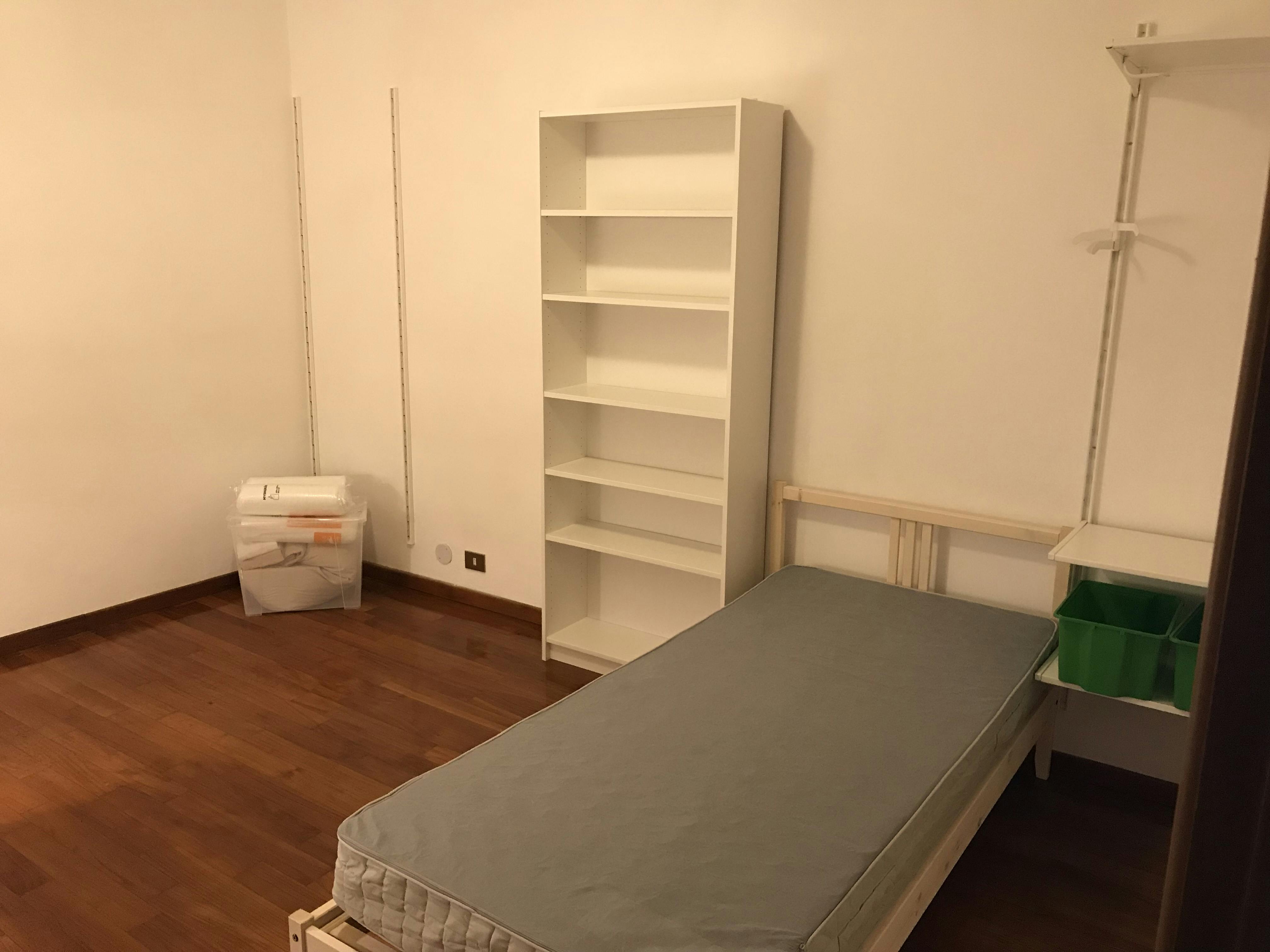 Приватна кімната за оренду для 450 EUR на місяць у Rome, Via Luigi Ploner