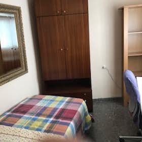 Private room for rent for €250 per month in Murcia, Calle Arquitecto Emilio Perez Piñero