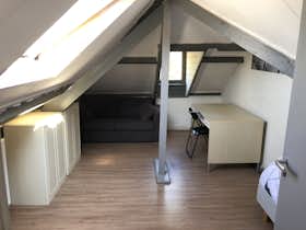 Приватна кімната за оренду для 735 EUR на місяць у Driebergen-Rijsenburg, Hoofdstraat