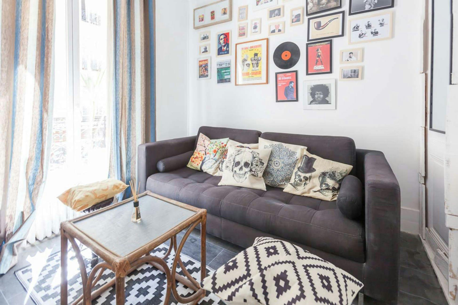 Private room for rent for €645 per month in Paris, Rue des Poissonniers