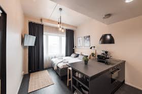 Lägenhet att hyra för 3 100 € i månaden i Vantaa, Färgfabriksgatan