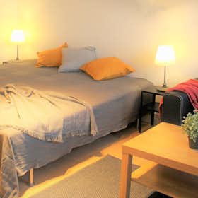 Studio for rent for SEK 12.000 per month in Göteborg, Eklandagatan