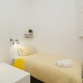 Private room for rent for €635 per month in Barcelona, Gran Via de les Corts Catalanes