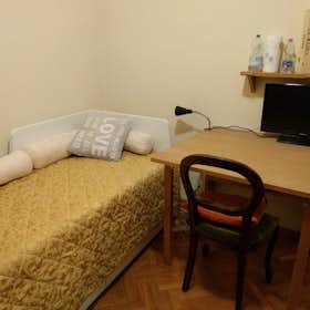 私人房间 正在以 €500 的月租出租，其位于 Florence, Via Luigi Pulci