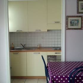 Apartment for rent for €790 per month in Nice, Rue Hérold