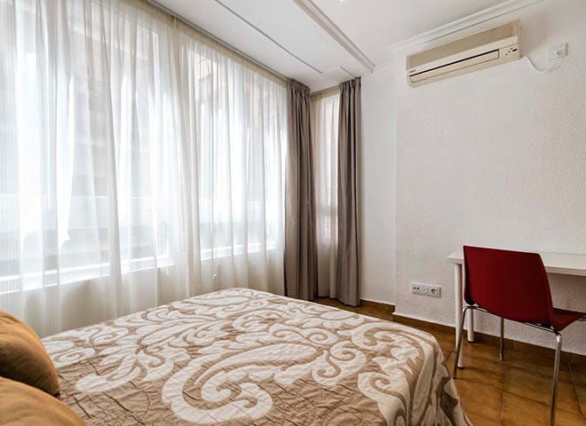Apartment Alicante, 120m² — photo 1